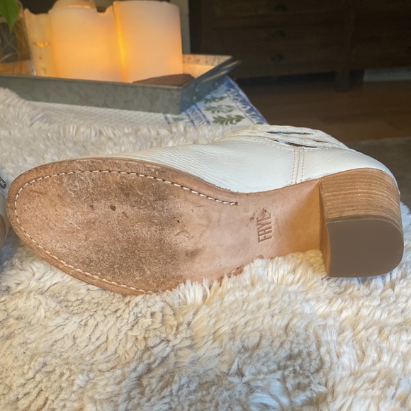 Frye Naomi Pickstitch Bootie, White, 7.5 - Picture 5 of 9